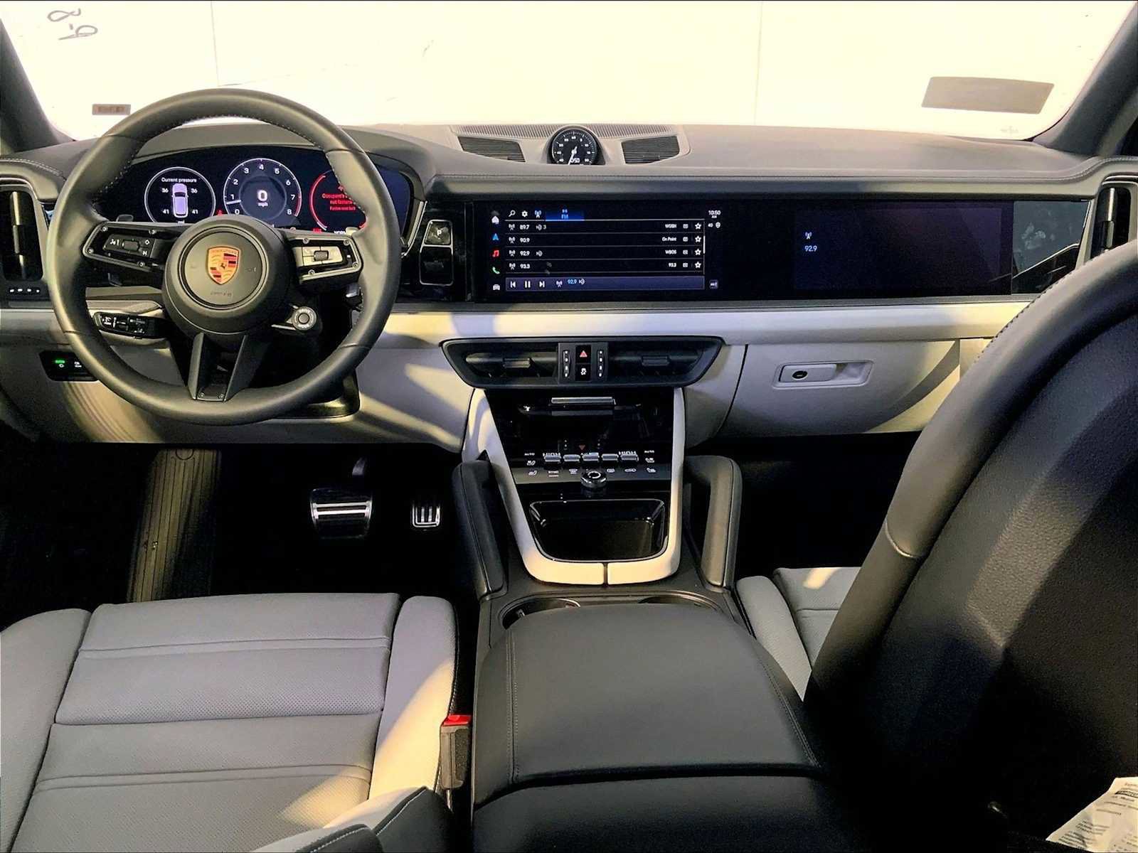 New 2026 Porsche Cayenne S image 14