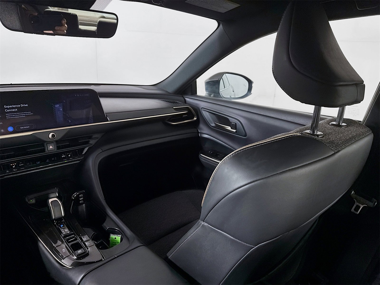 Used 2024 Toyota Crown XLE image 20