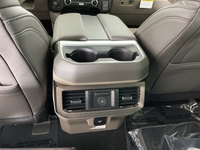 New 2026 Ford F350 Platinum image 30
