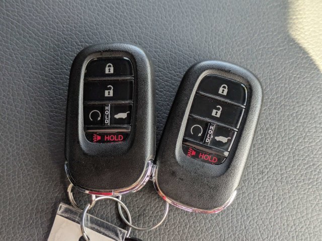Used 2025 Honda Pilot TrailSport image 34