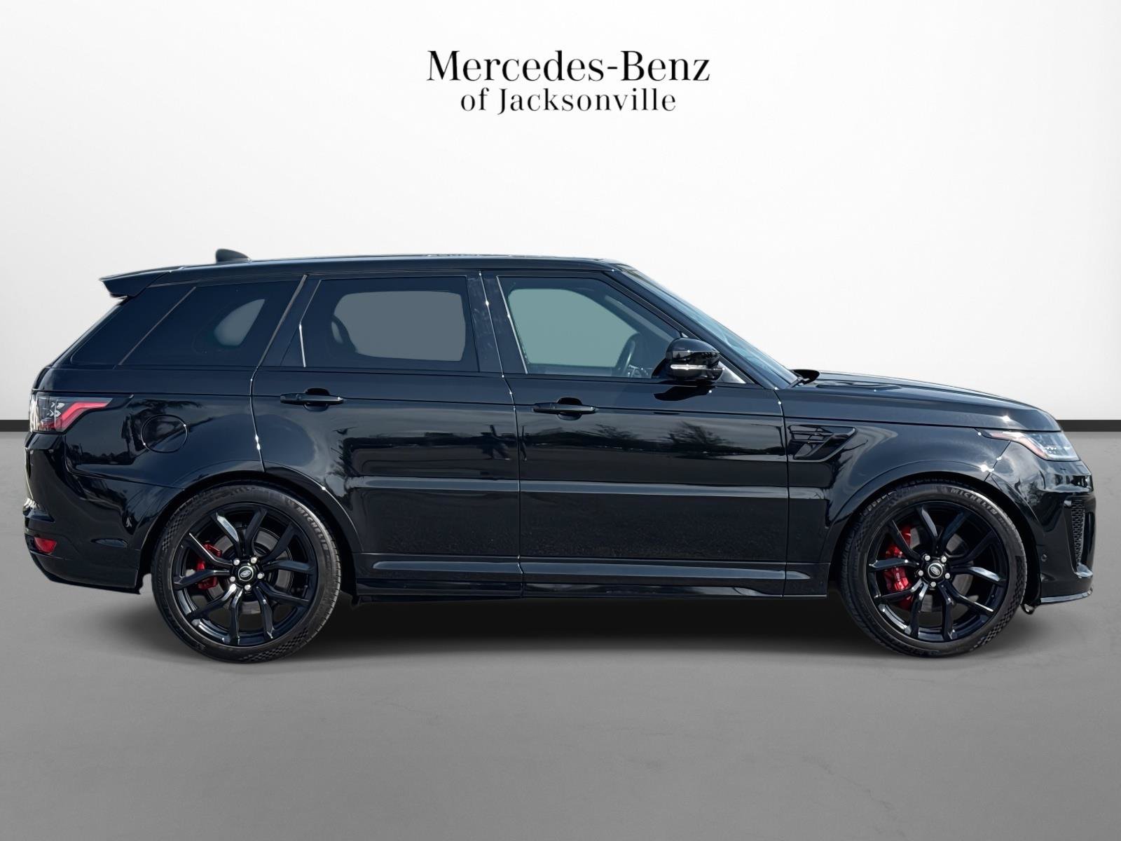 Used 2022 Land Rover Range Rover Sport SVR AWD/4WD image 2