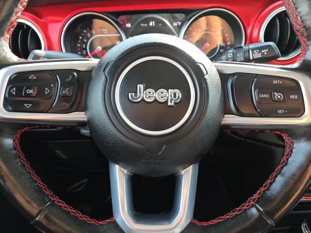 Used 2021 Jeep Wrangler Unlimited Rubicon w/ LED Lighting Group AWD/4WD image 24