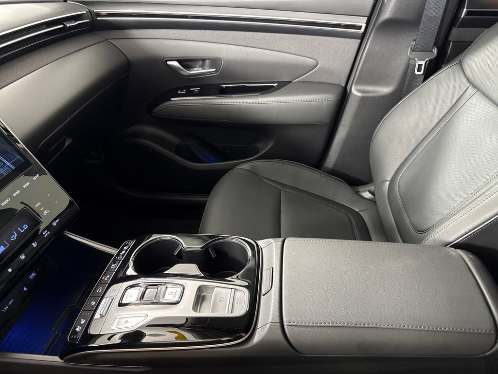 Certified 2024 Hyundai Tucson Limited FWD image 22