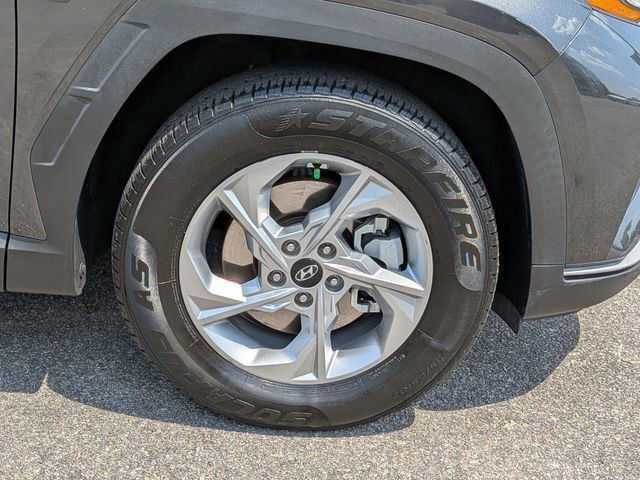 Used 2022 Hyundai Tucson SEL FWD image 11