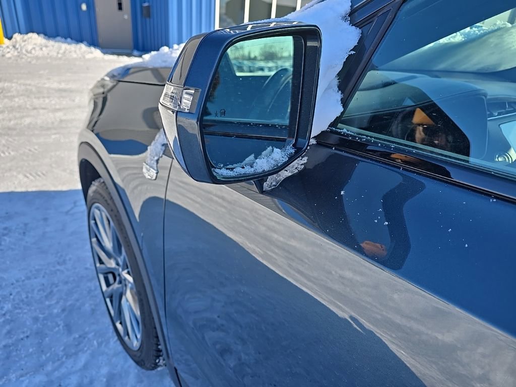 Used 2020 Cadillac XT4 Sport image 5