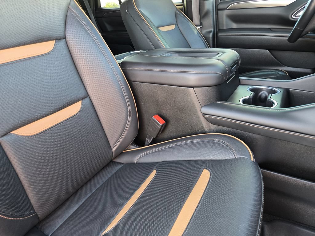 Certified 2022 GMC Yukon AT4 AWD/4WD image 9