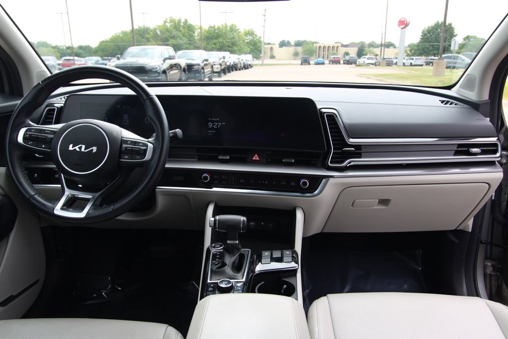 Used 2024 Kia Sportage EX FWD image 43