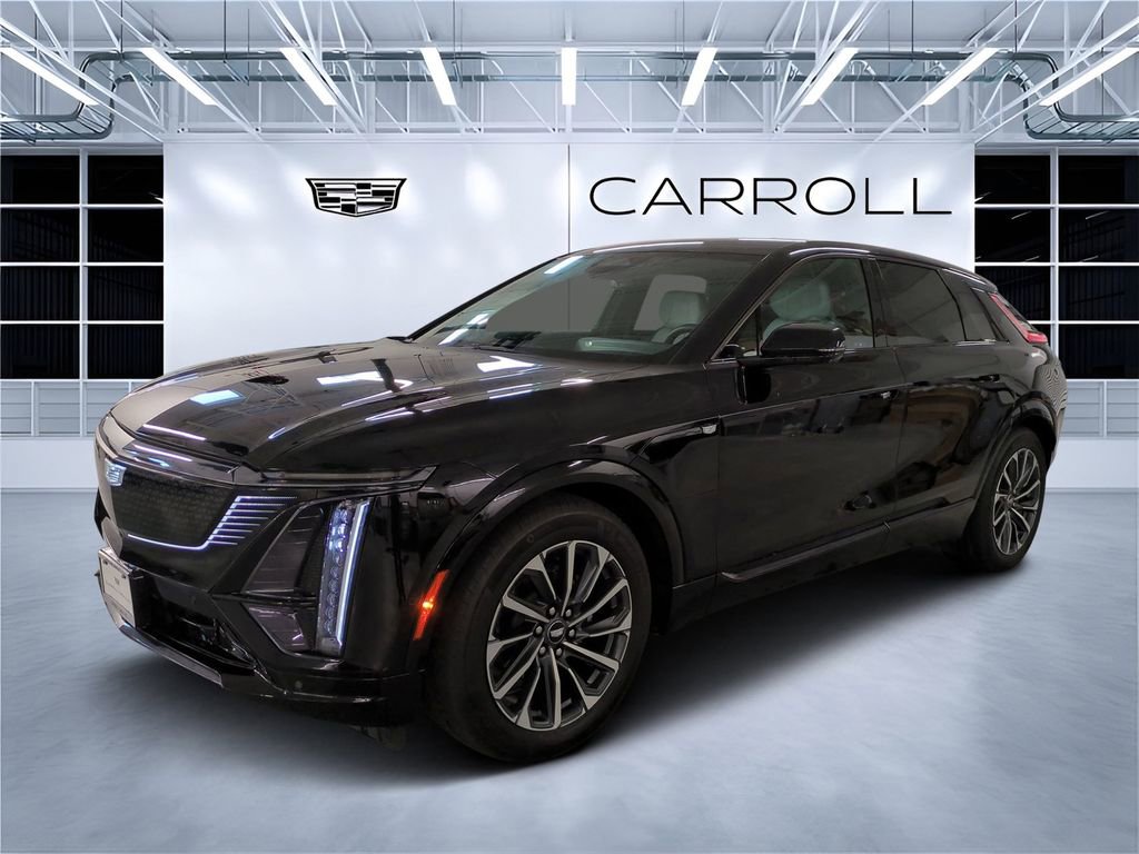 Used 2024 Cadillac Lyriq Sport image 7
