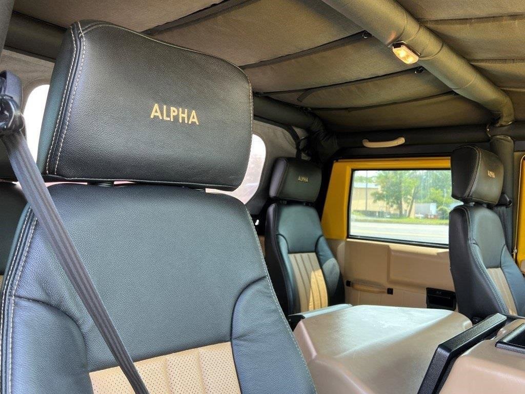 Used 1999 HUMMER H1 4-Door Open Top image 10