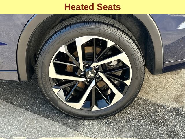 Used 2022 Mitsubishi Outlander SEL image 9