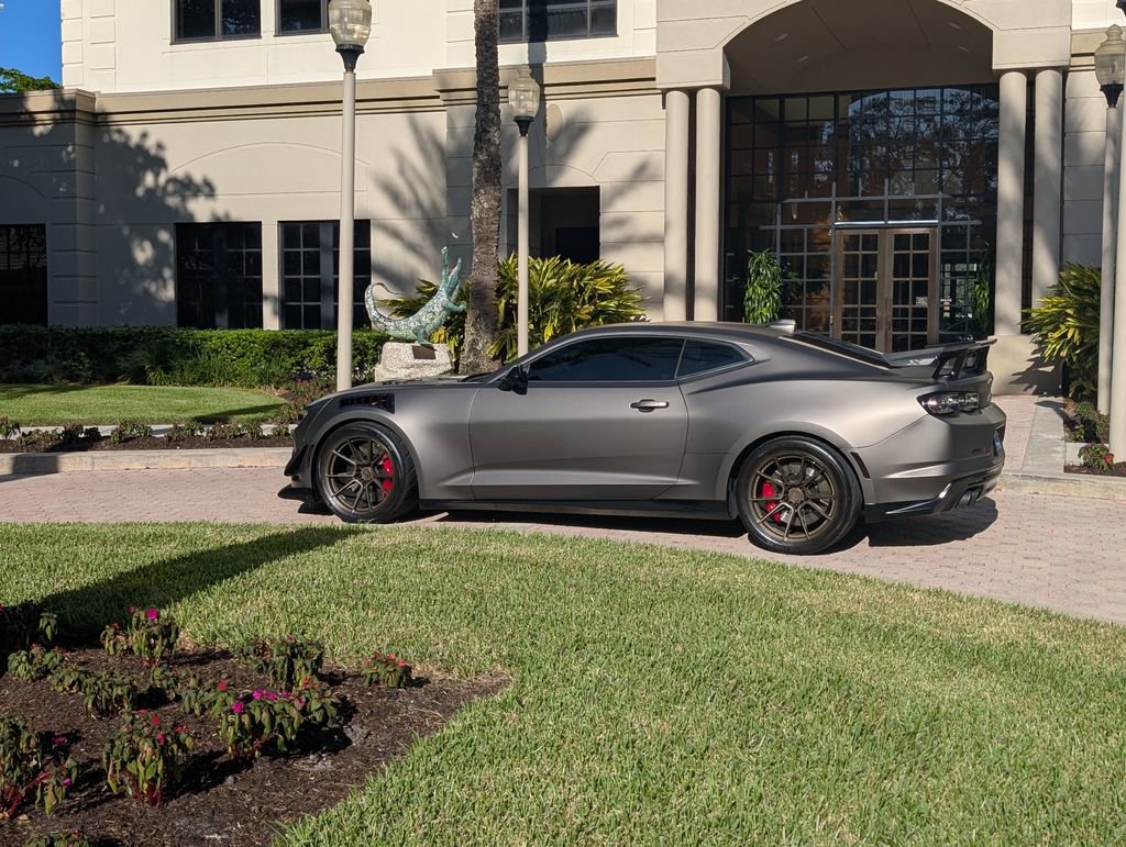 Used 2023 Chevrolet Camaro ZL1 RWD image 15