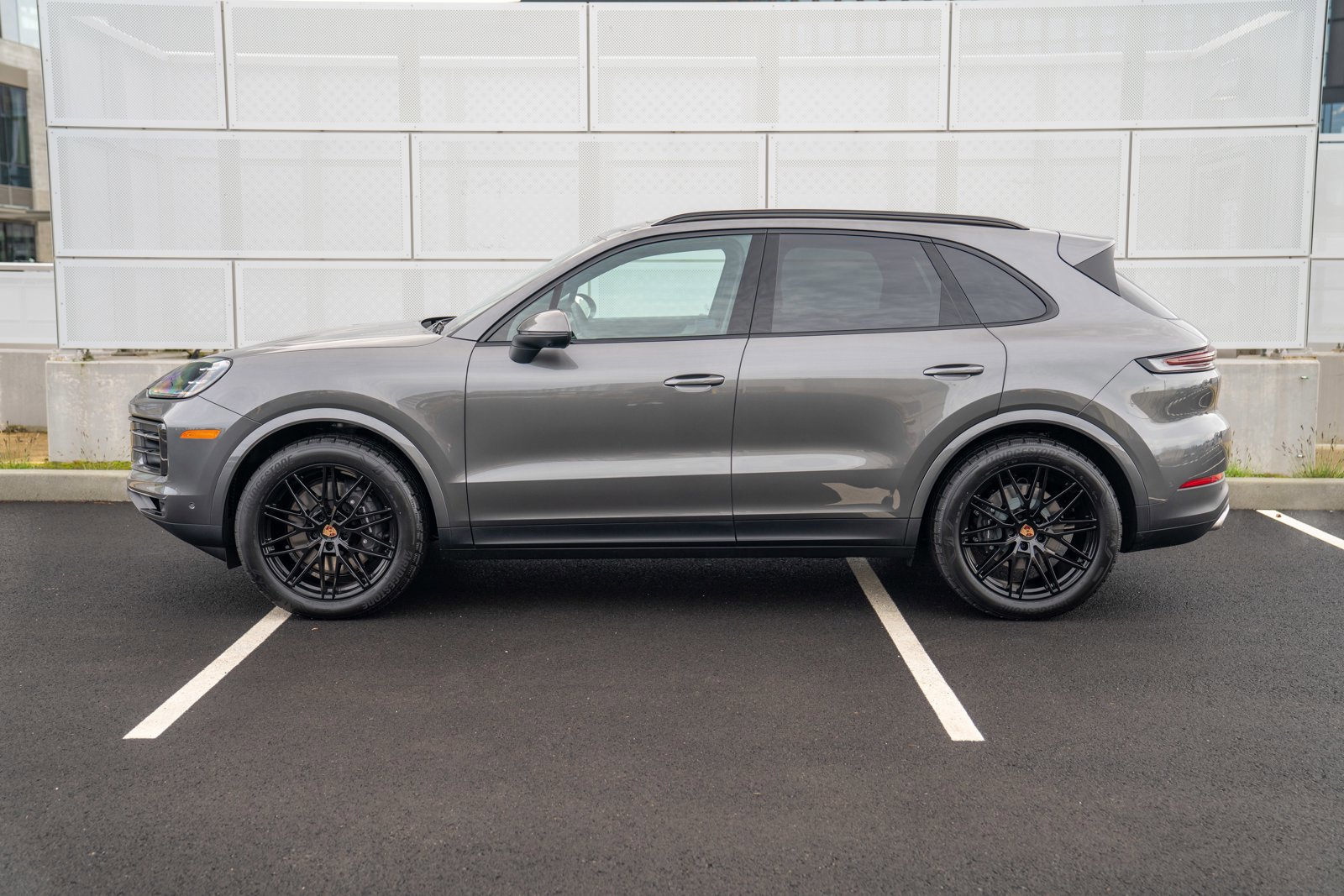New 2026 Porsche Cayenne image 2