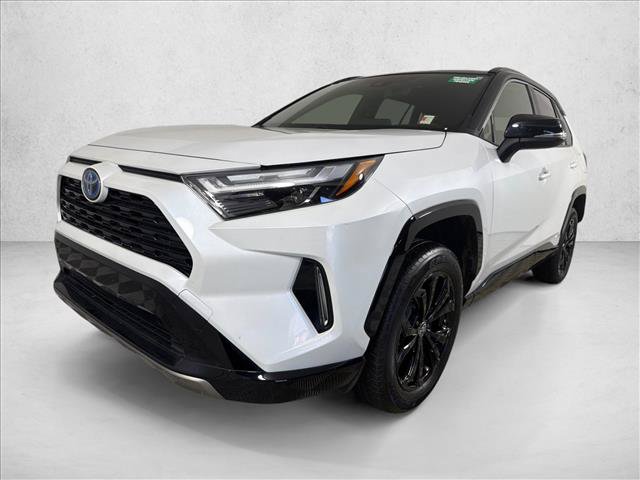Used 2023 Toyota RAV4 XSE AWD/4WD image 8