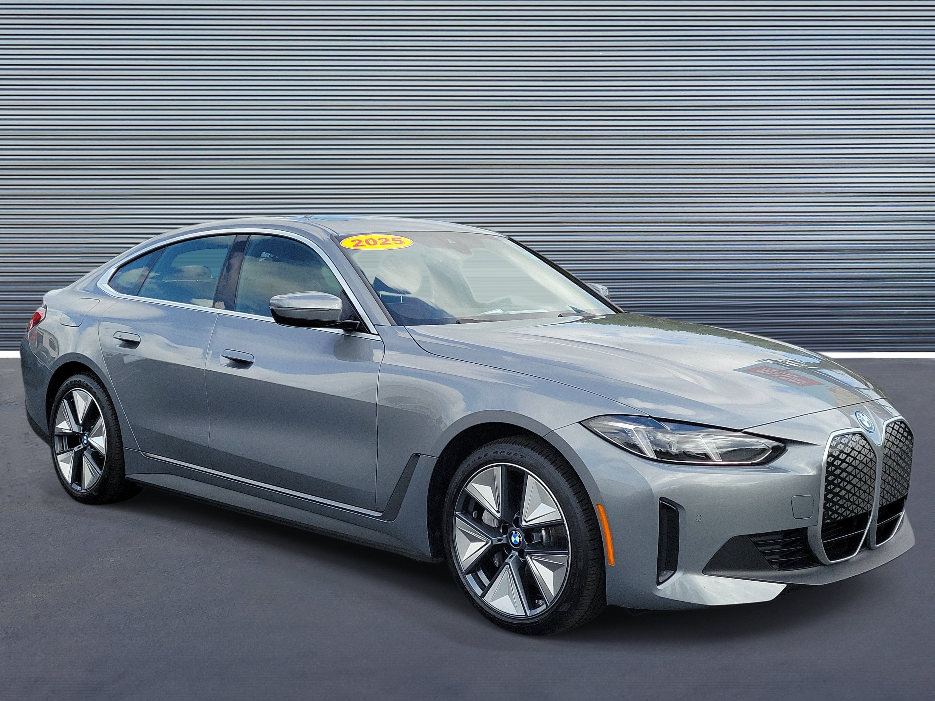 Used 2025 BMW i4 eDrive40 RWD video 2