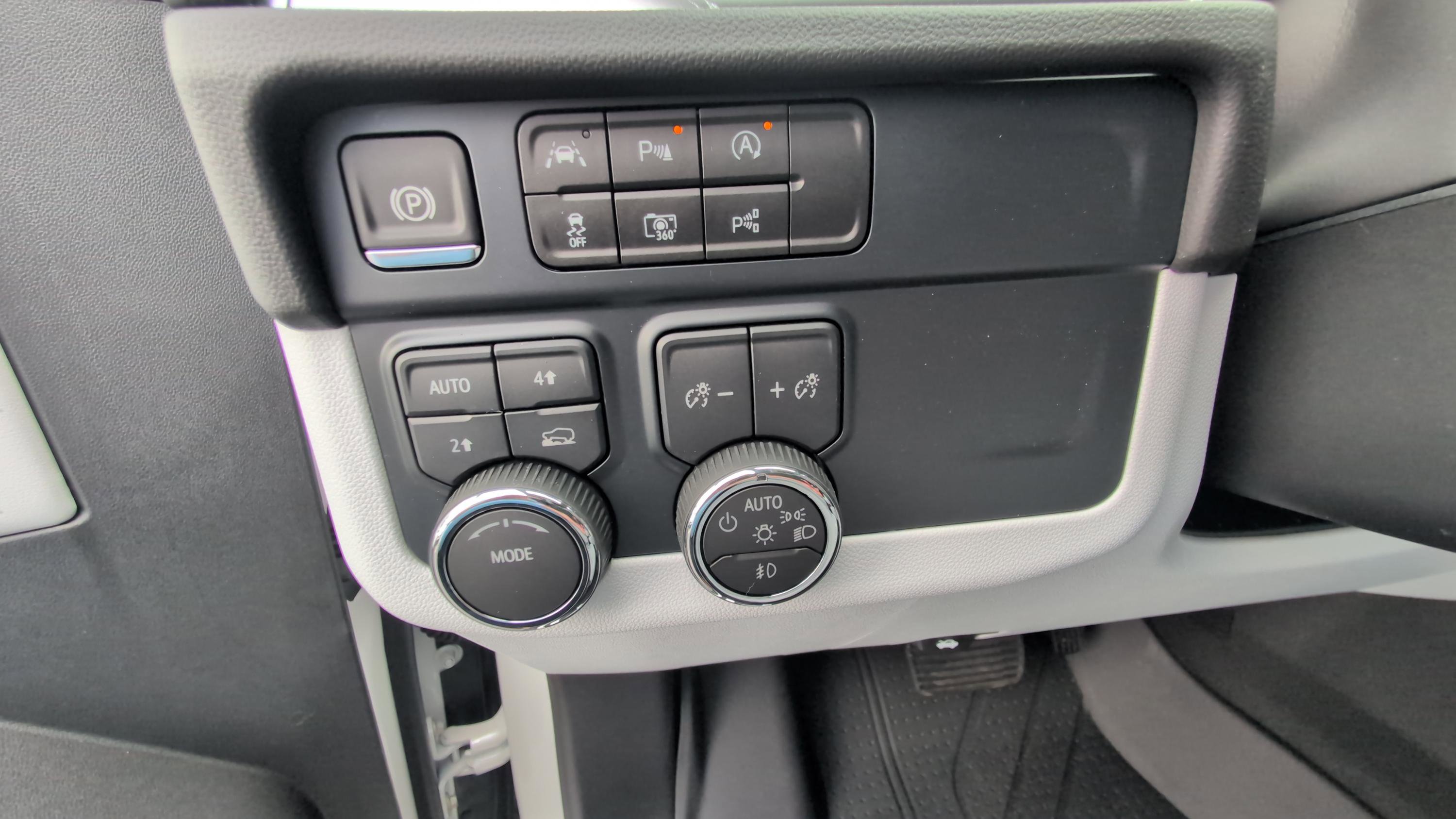 New 2025 Chevrolet Tahoe Premier image 24