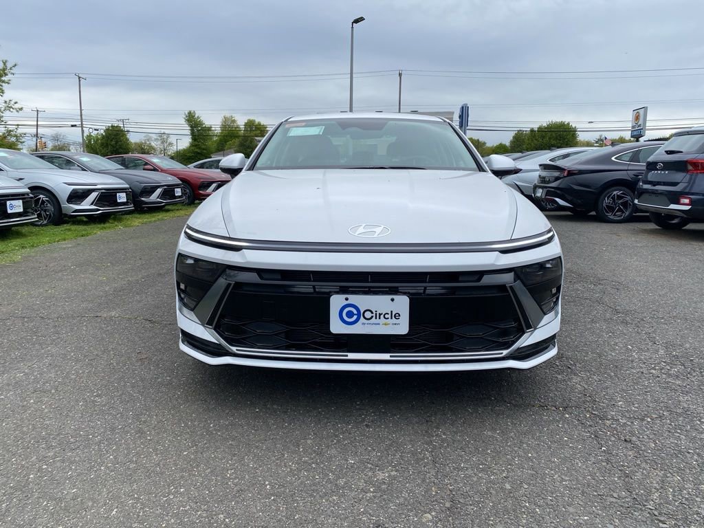 New 2026 Hyundai Sonata SEL FWD image 3