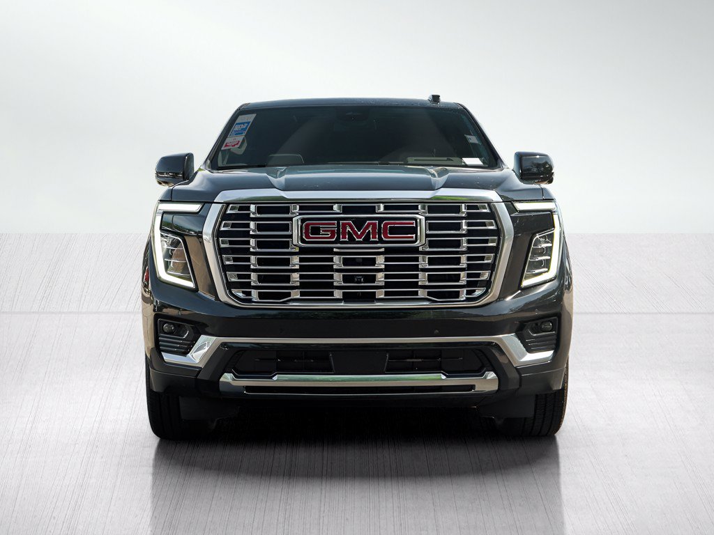 New 2026 GMC Yukon XL Denali w/ Sun & Power Step Package AWD/4WD image 2