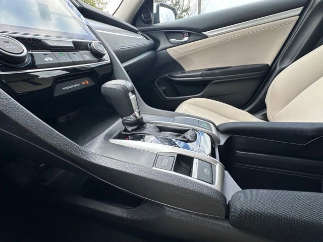 Used 2018 Honda Civic EX image 16