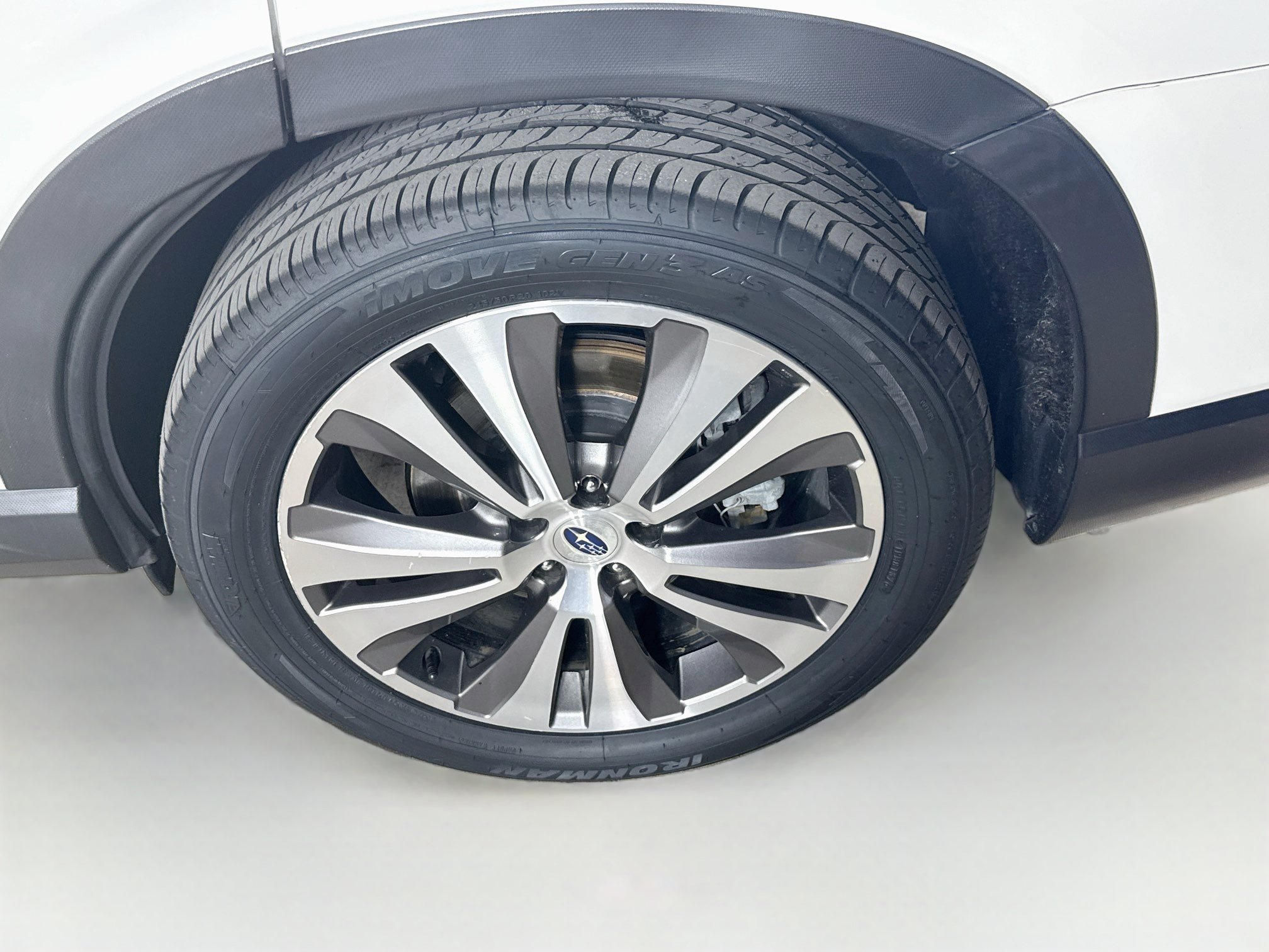 Used 2021 Subaru Ascent Limited w/ Technology Package AWD/4WD image 40