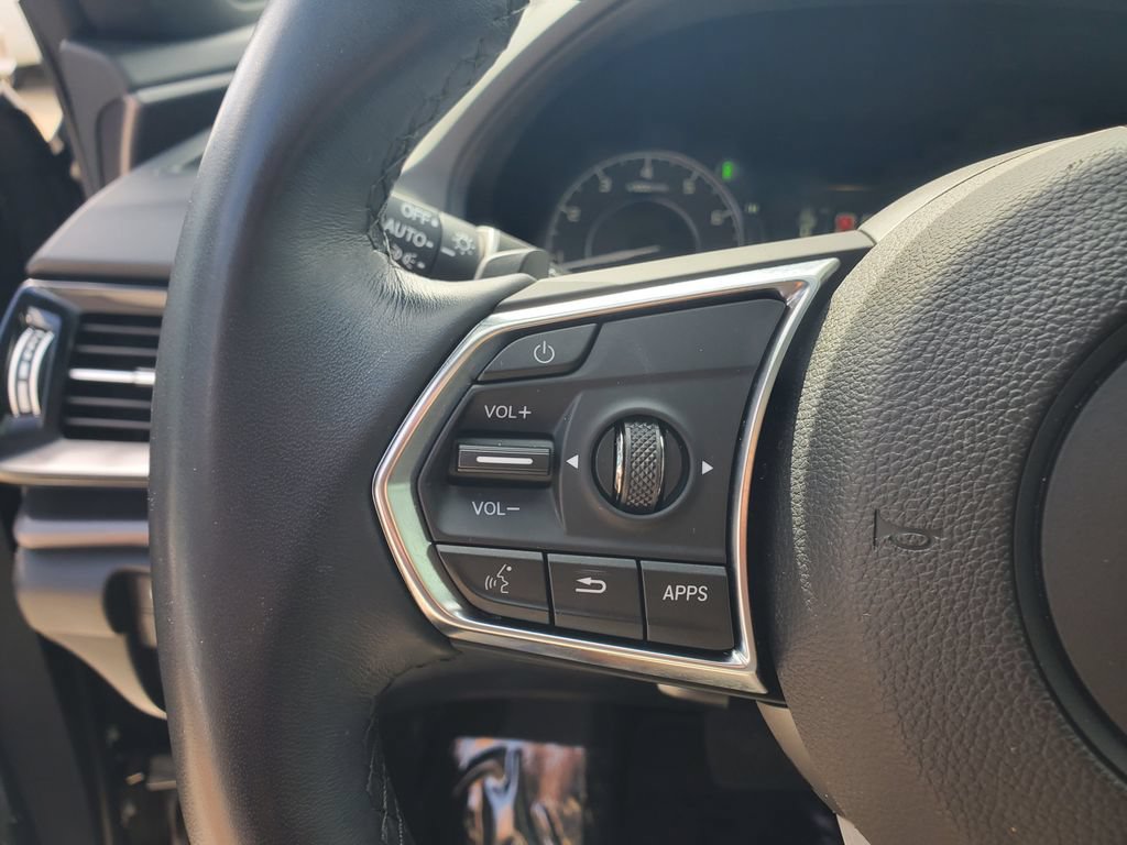 Used 2025 Acura RDX SH-AWD image 25