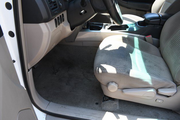 Used 2007 Toyota 4Runner SR5 AWD/4WD image 15