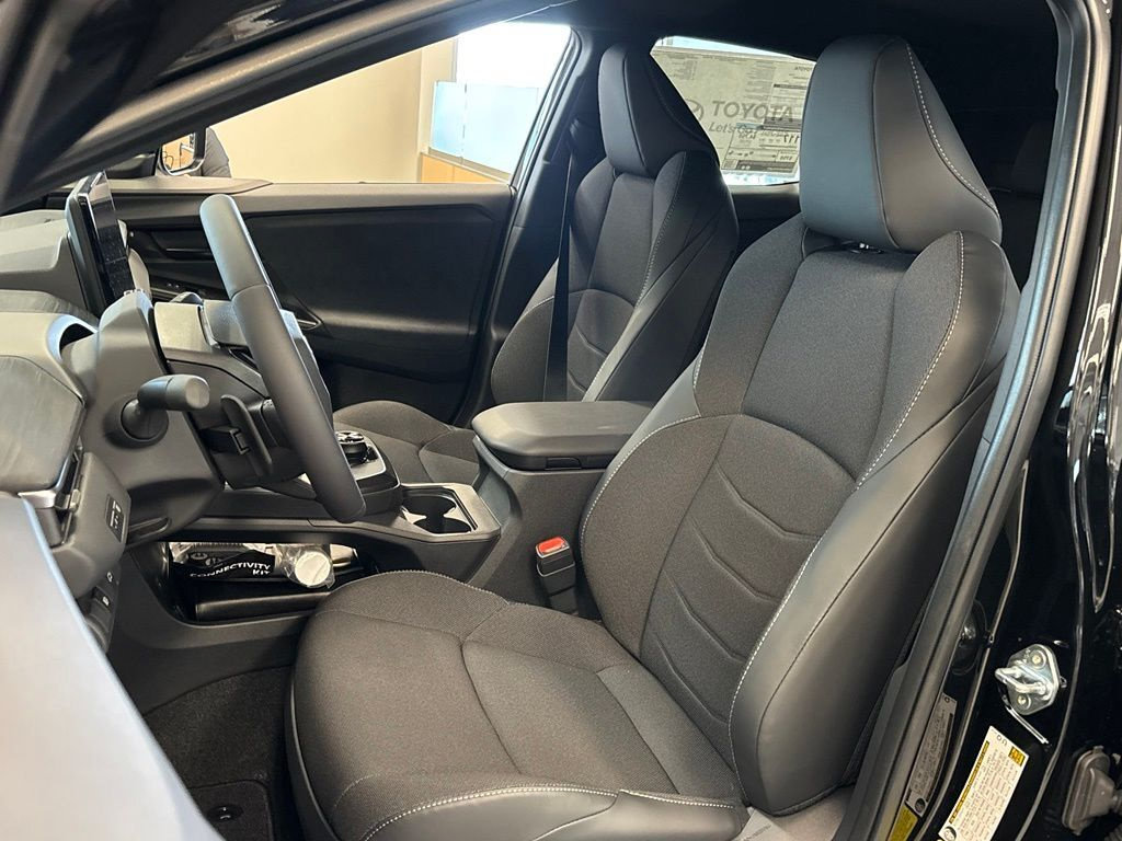 New 2026 Toyota C-HR AWD/4WD image 9