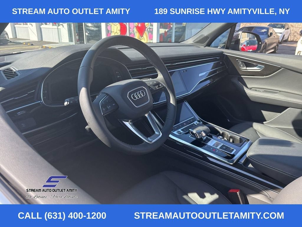 Used 2025 Audi Q7 3.0T Premium Plus AWD/4WD image 30