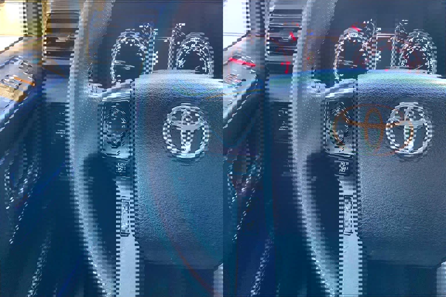 Used 2022 Toyota 4Runner TRD Off-Road Premium image 22