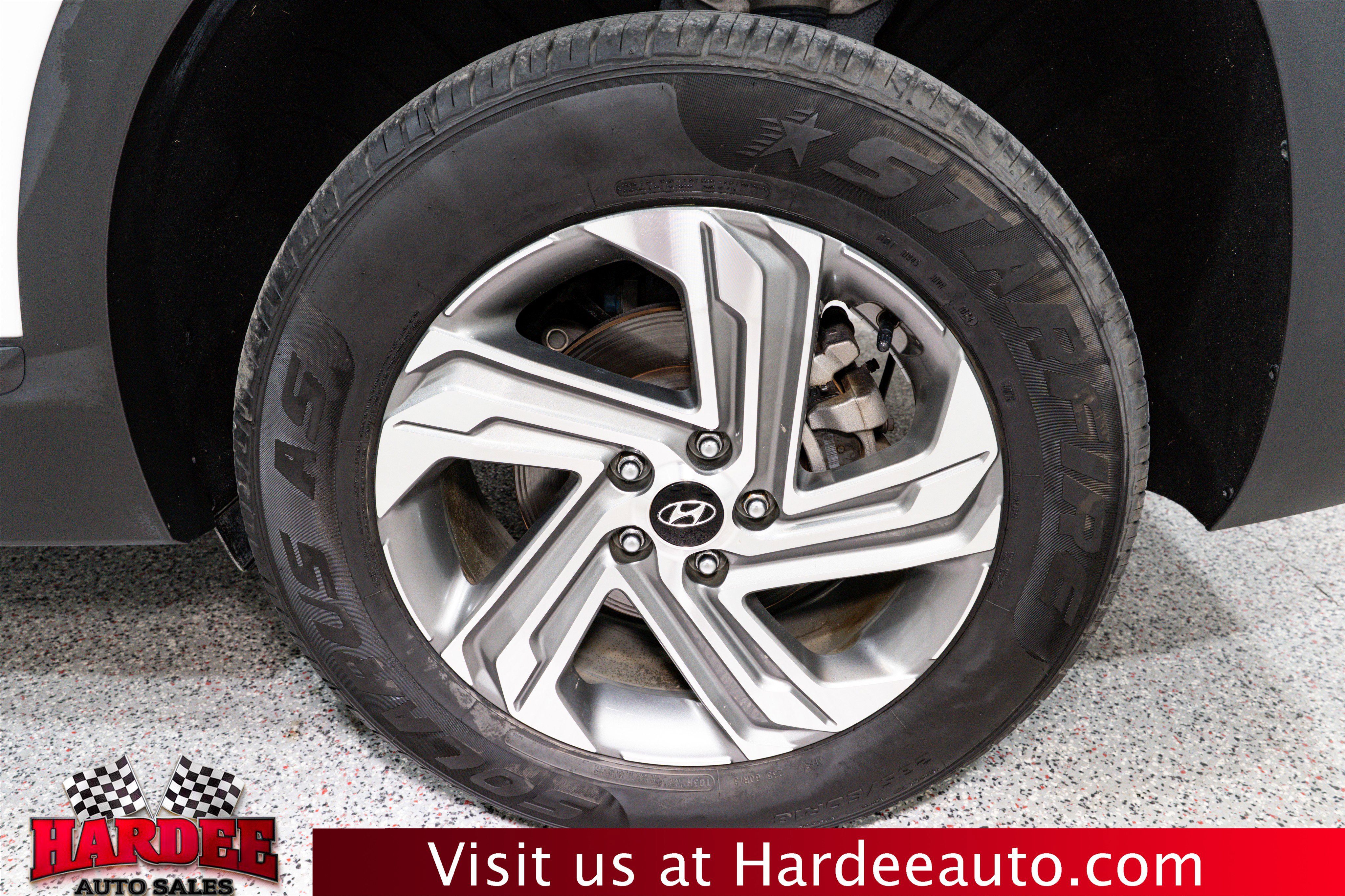 Used 2023 Hyundai Santa Fe SEL image 8