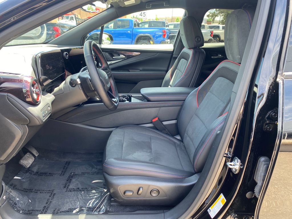 Used 2025 Chevrolet Blazer EV RS AWD/4WD image 9