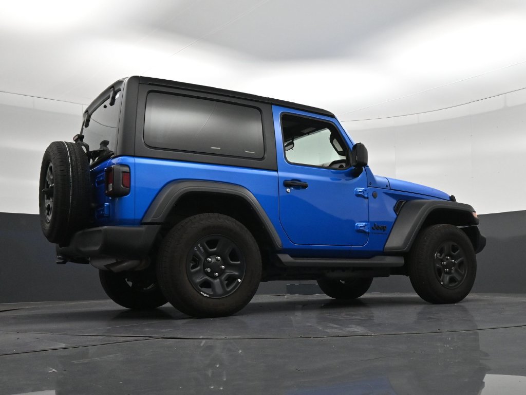 Used 2026 Jeep Wrangler Sport AWD/4WD image 25