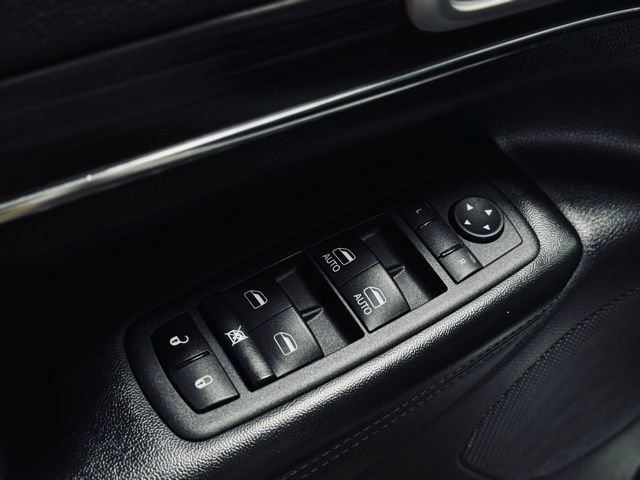 Certified 2022 Jeep Grand Cherokee Limited image 14