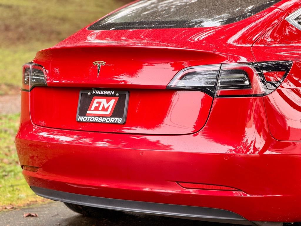 Used 2018 Tesla Model 3 Long Range image 17