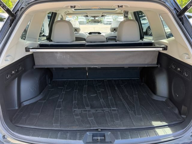 Used 2023 Subaru Forester Limited AWD/4WD image 16