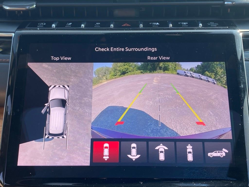 Used 2024 Jeep Grand Cherokee Summit image 16