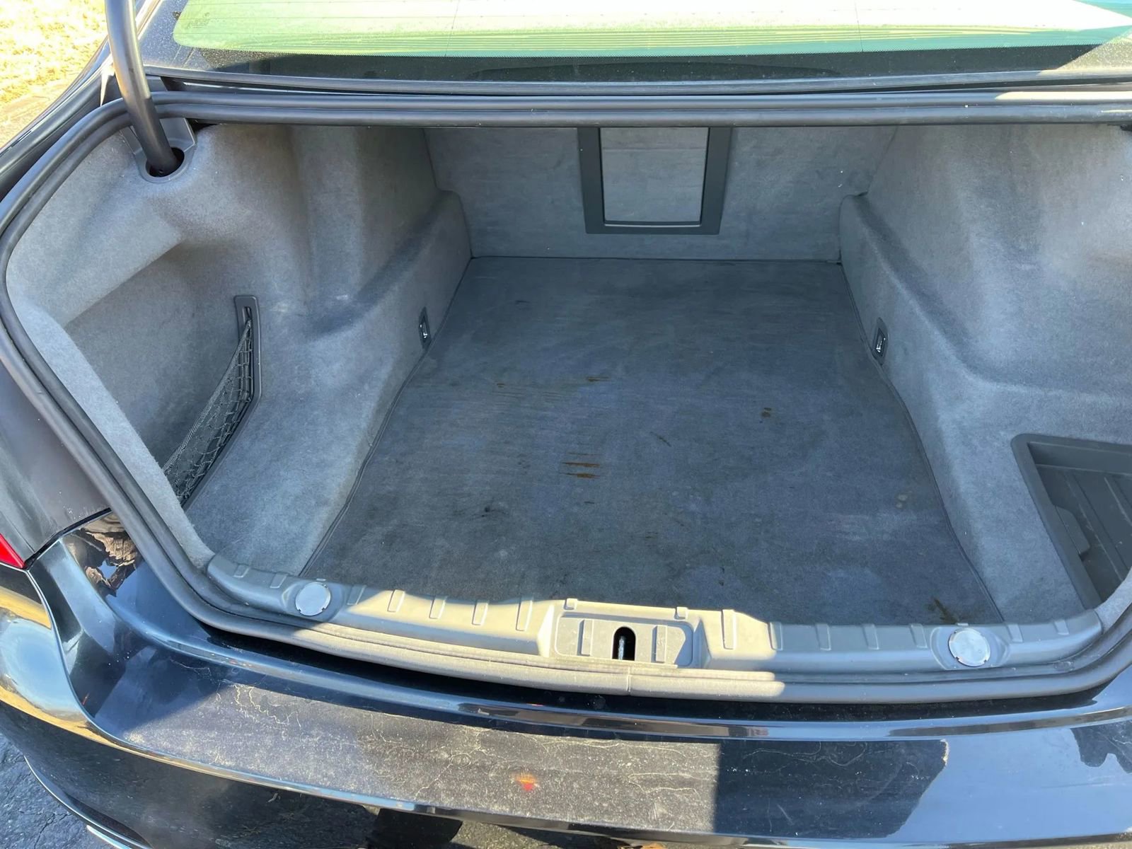 Used 2009 BMW 750i image 17