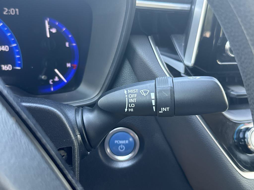 Used 2021 Toyota Corolla LE w/ Carpet Mat Package (TMS) FWD image 11