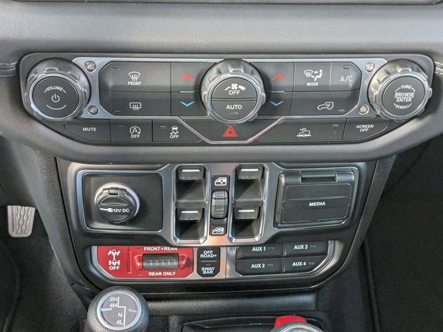 New 2026 Jeep Wrangler Unlimited Rubicon w/ Technology Group image 19