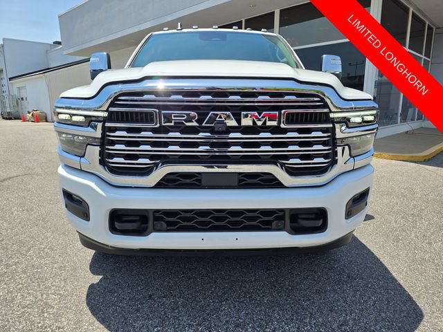 New 2026 RAM 2500 Limited AWD/4WD image 4