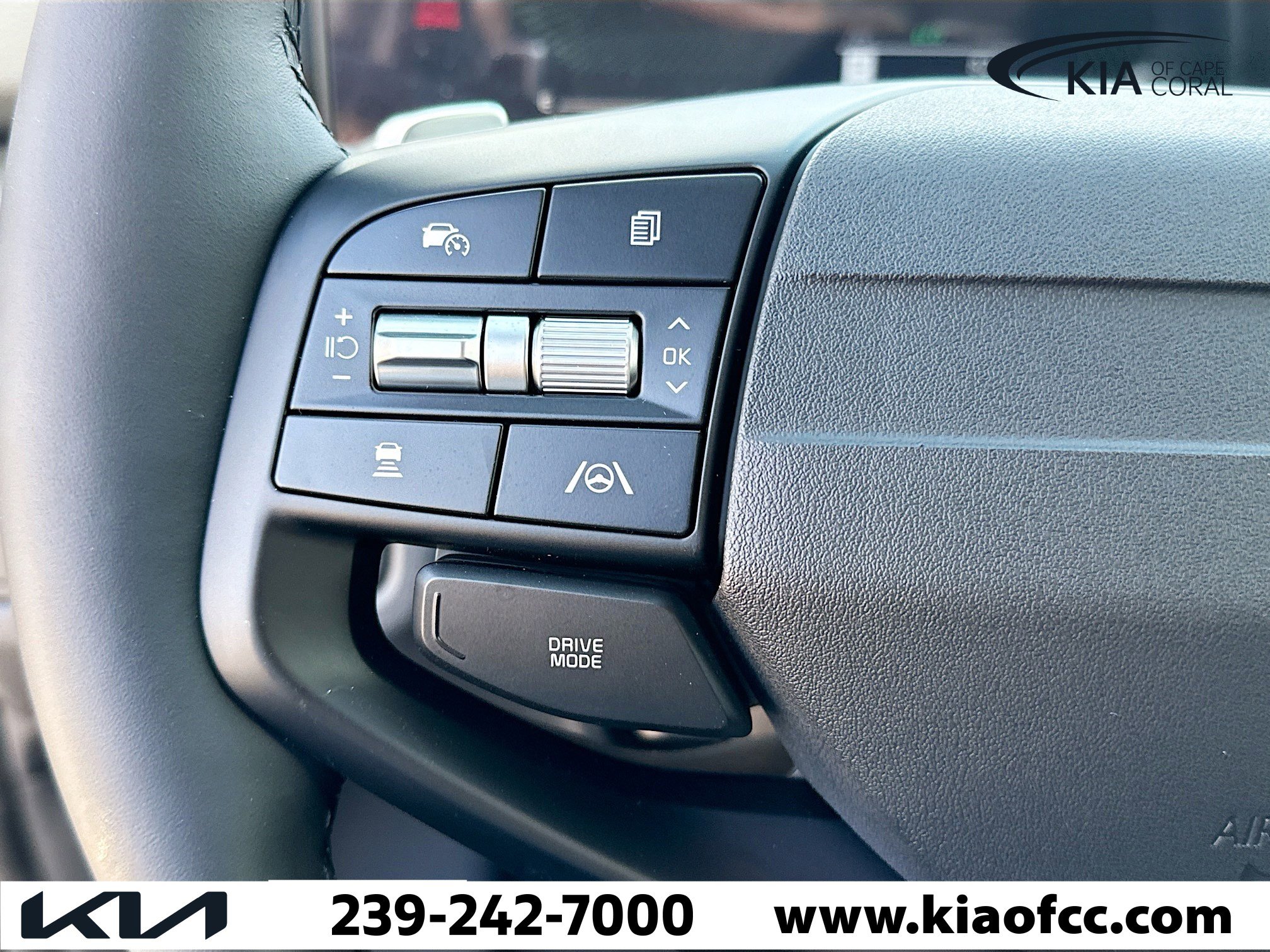 New 2026 Kia Sportage LX FWD image 33