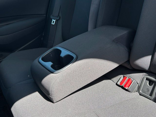 Certified 2025 Toyota Corolla LE AWD/4WD image 27