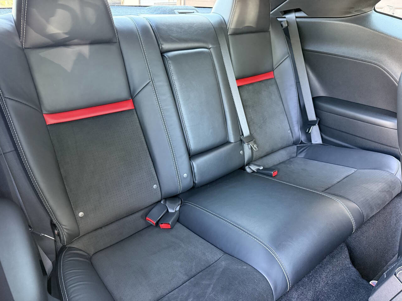 Used 2009 Dodge Challenger SRT8 w/ SRT Option Group II RWD image 52