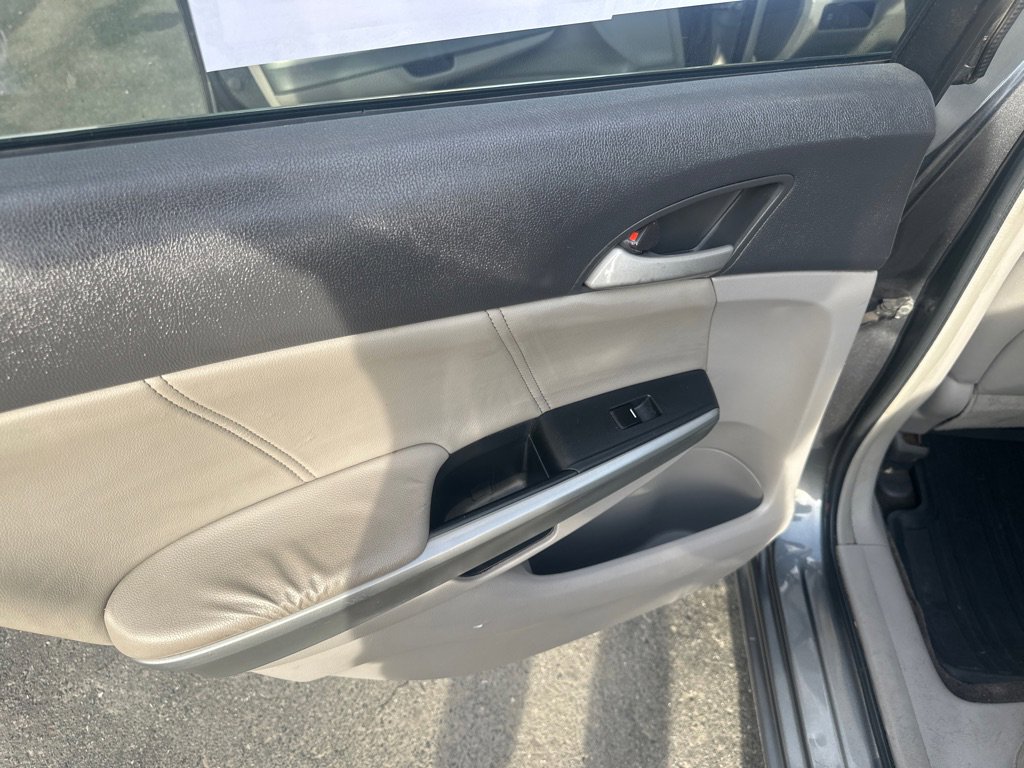 Used 2009 Honda Accord EX-L image 11