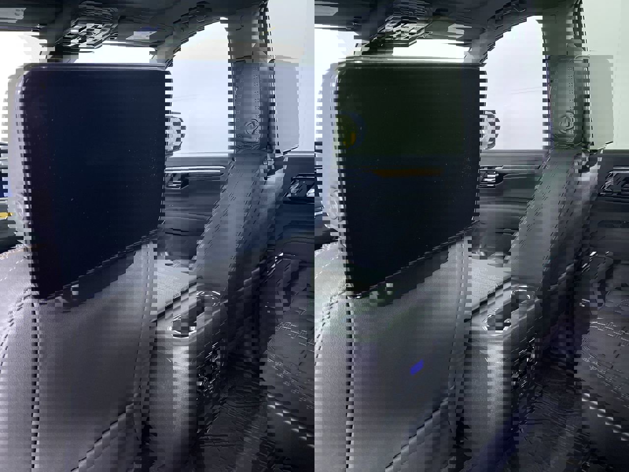 New 2026 Chevrolet Tahoe High Country image 19