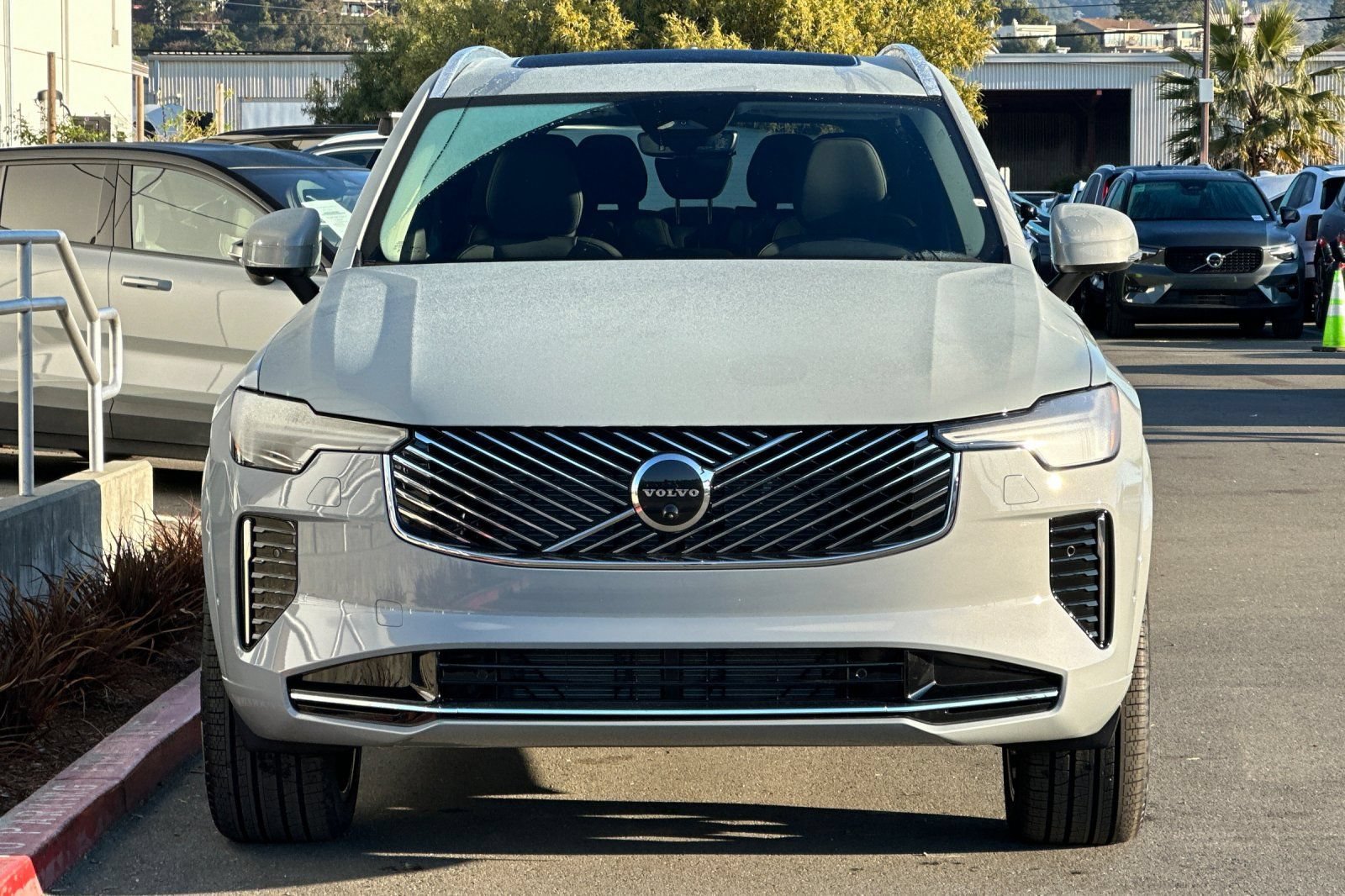 New 2026 Volvo XC90 B5 Plus w/ Protection Package AWD/4WD image 10
