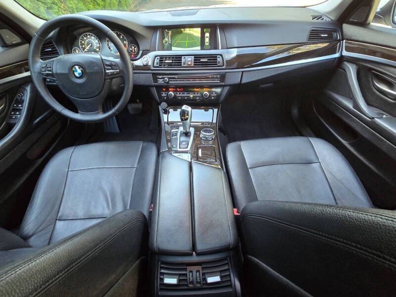 Used 2014 BMW 535d Sedan RWD image 11
