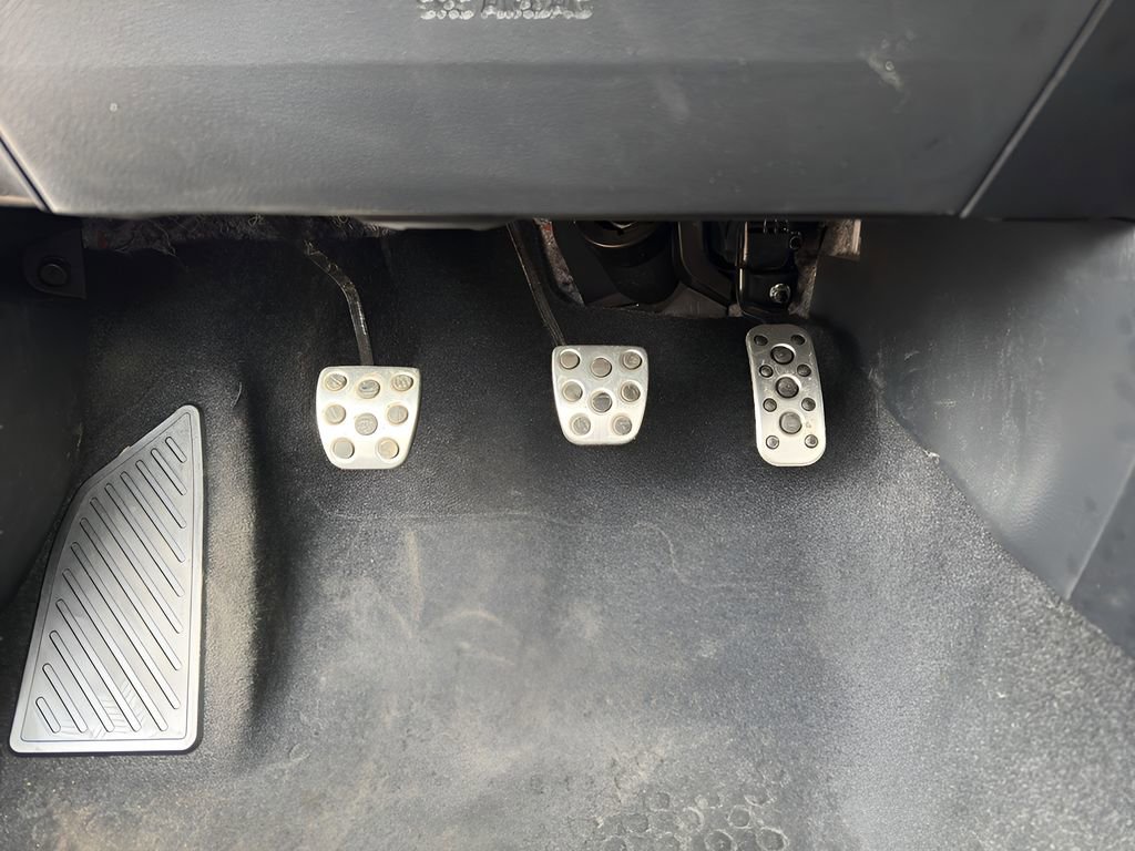 Used 2025 Toyota Corolla Core image 21