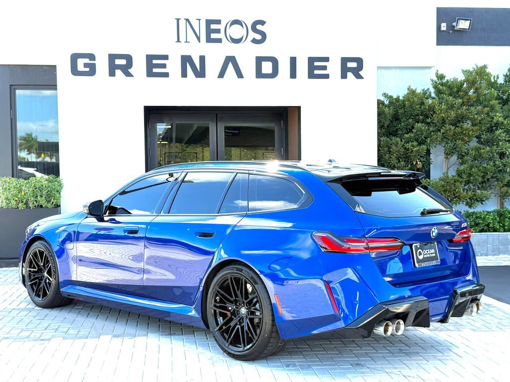 Used 2026 BMW M5 Touring w/ M Driver's Package AWD/4WD image 4