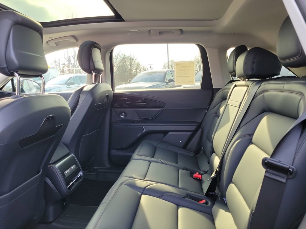 New 2026 Lincoln Nautilus Premier w/ Equipment Group 102A image 13