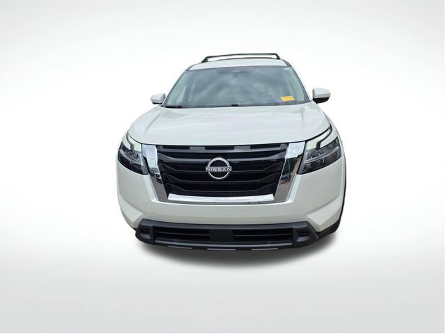 Used 2022 Nissan Pathfinder SV AWD/4WD image 11